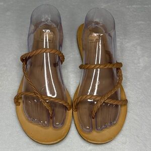 Dolce Vita Stylish Tan Women's Toe Sandals 9